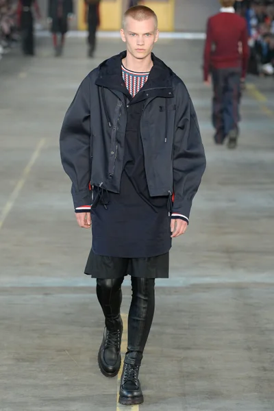 Look 49